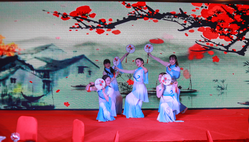 大禹漢光2018年“同心同行，共創(chuàng)未來”主題年會(huì)圓滿成功