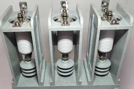 真空滅弧室用什么方式滅?。课宸N方式介紹！